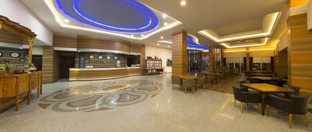 Kahya Hotel 9/57