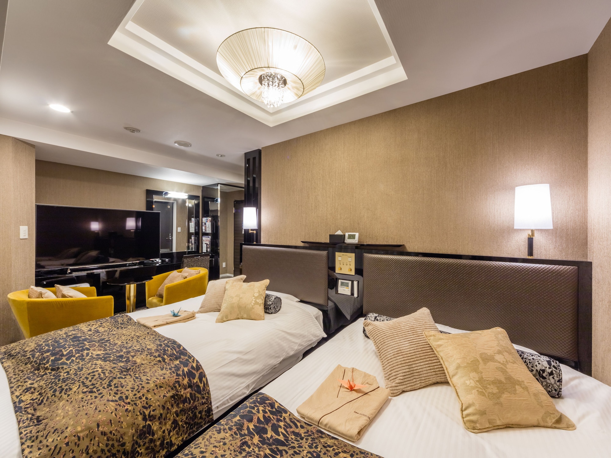 rooms