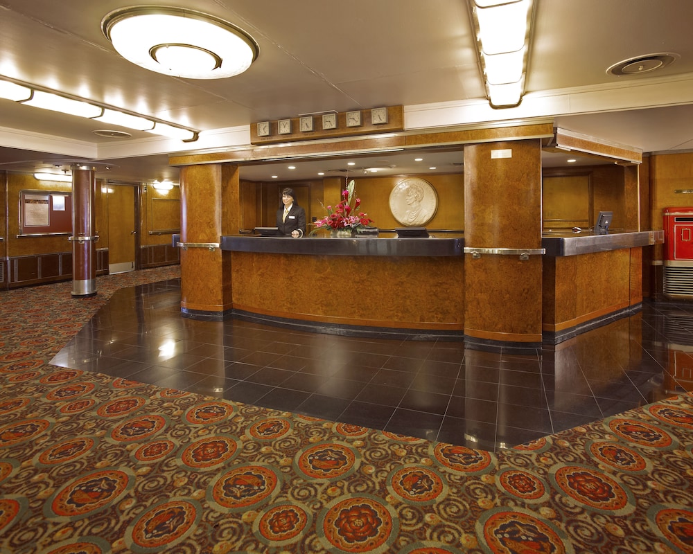 Lobby at The Queen Mary, LONG BEACH - CA