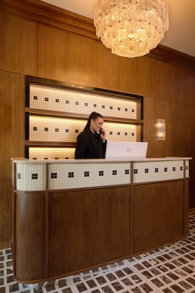 HOTEL D'ARGENSON 7/75
