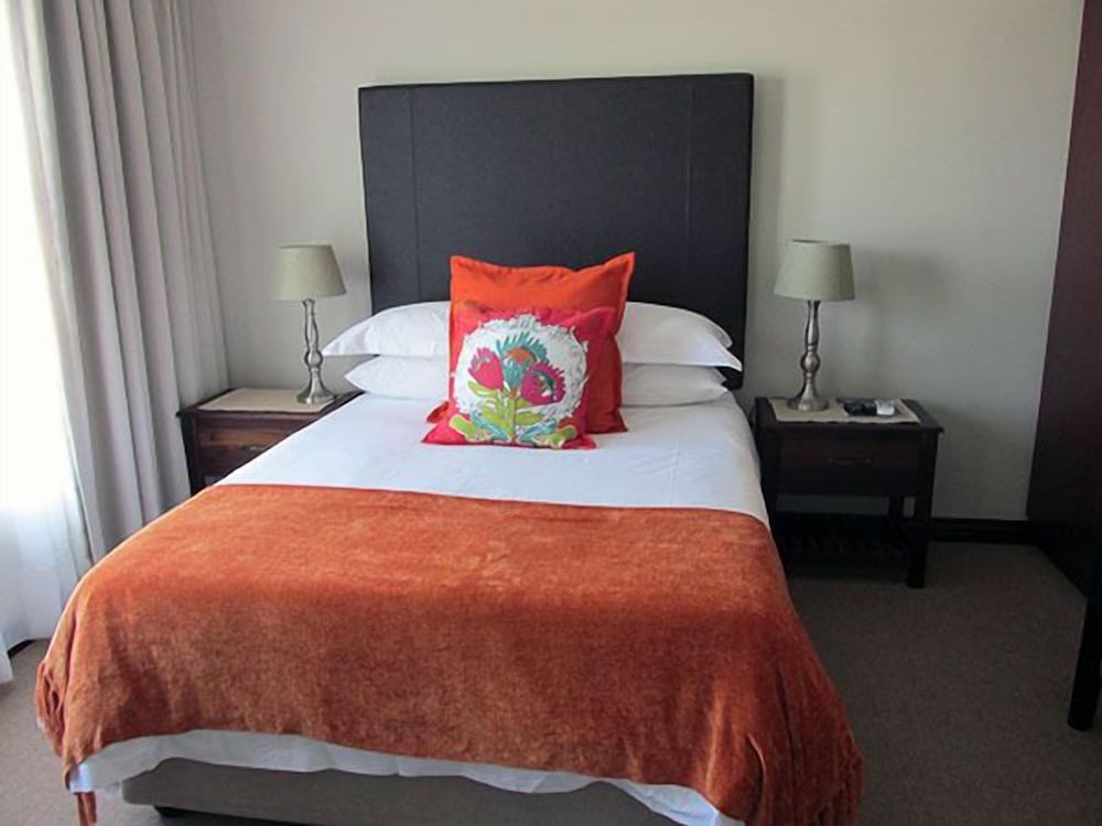Karoo Sun Boutique Guest House 7/46