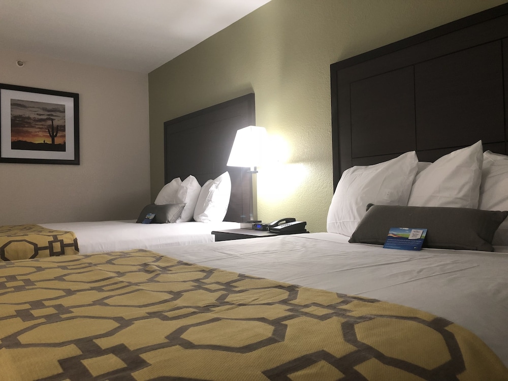 ROOM, 2 QUEEN BEDS