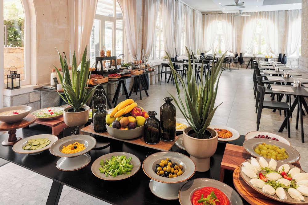 Hotel Milna 44/67