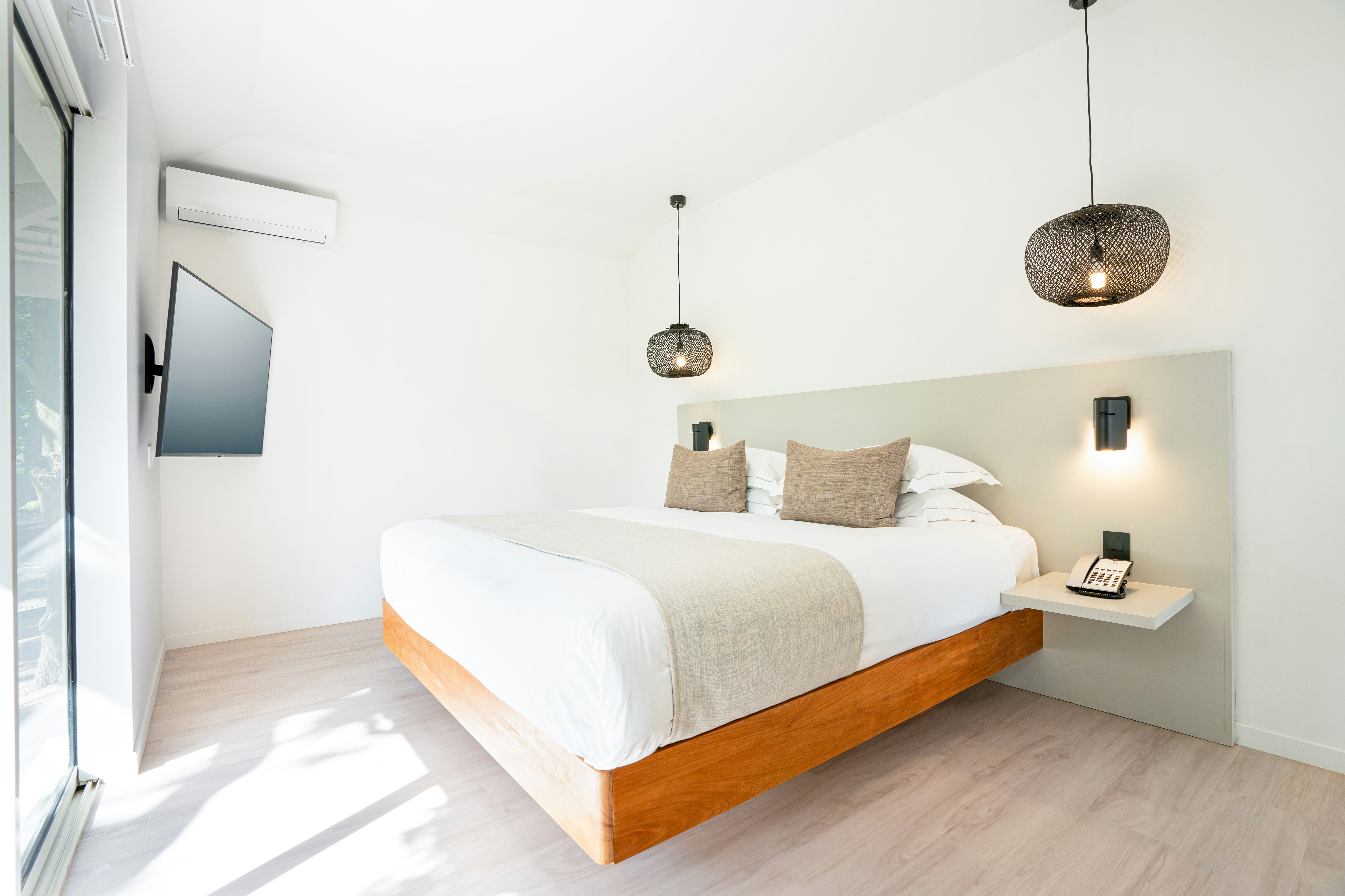 1 BEDROOM, BEACH VILLA, KING BED