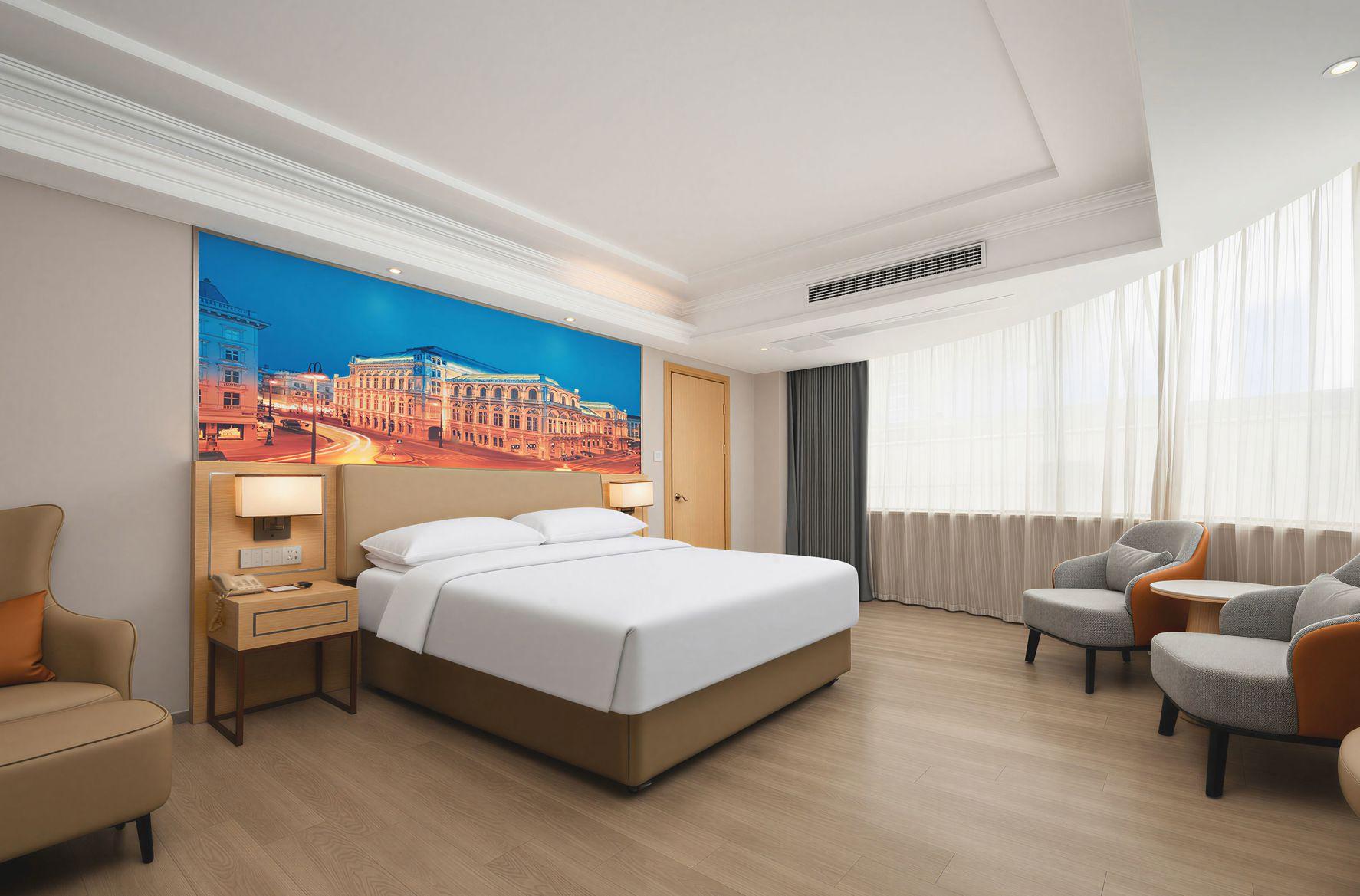 Vienna Hotel (Happy Valley Renhe Metro Station) 28/51