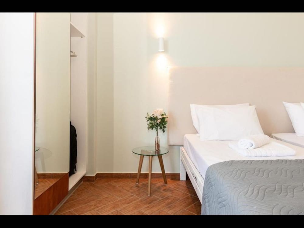 Girogiali Beach Hotel 43/50