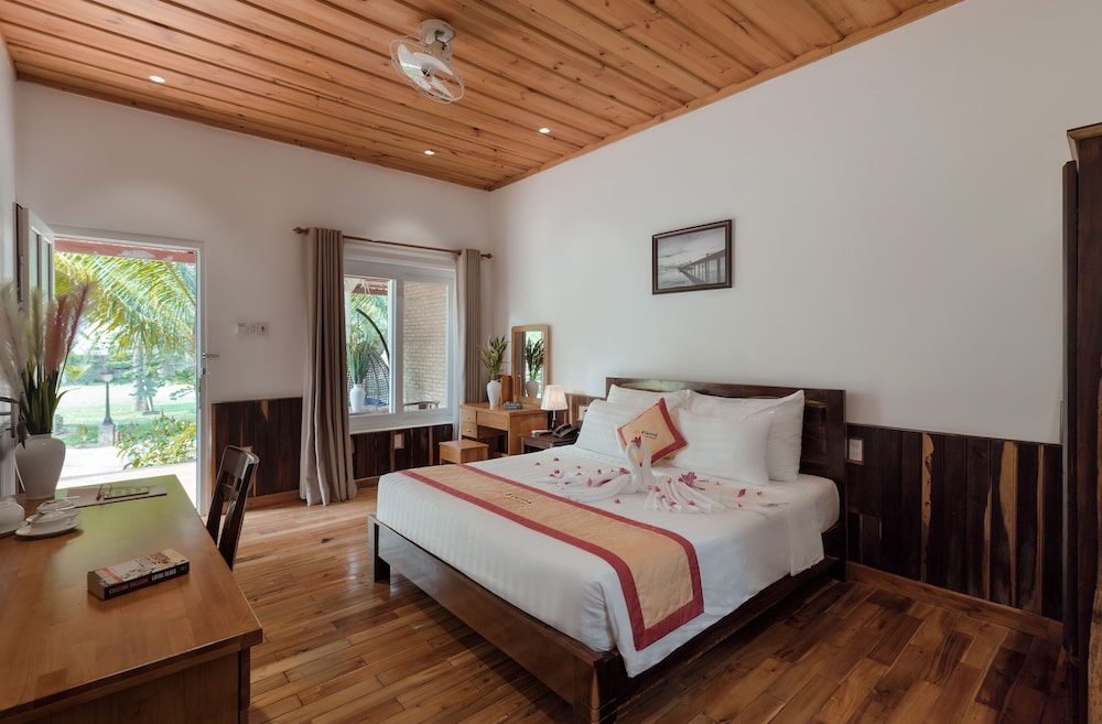 Elwood Premier Resort Phu Quoc 15/30