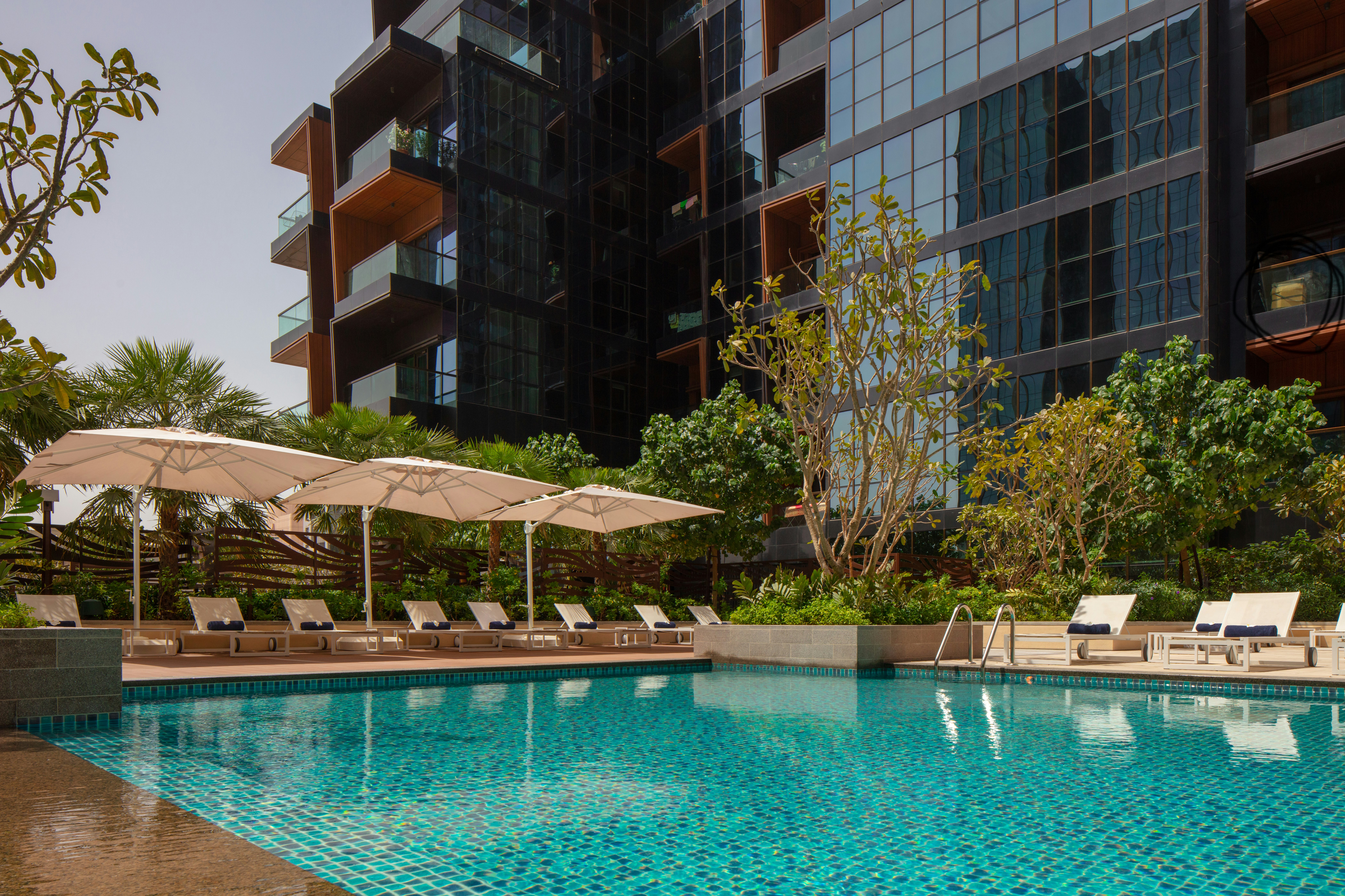 DoubleTree by Hilton Dubai M square Hotel and Residences 31/34