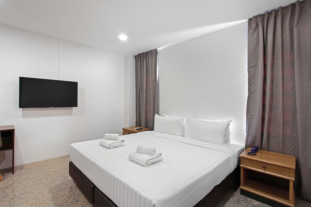 Pula Silom 13/50