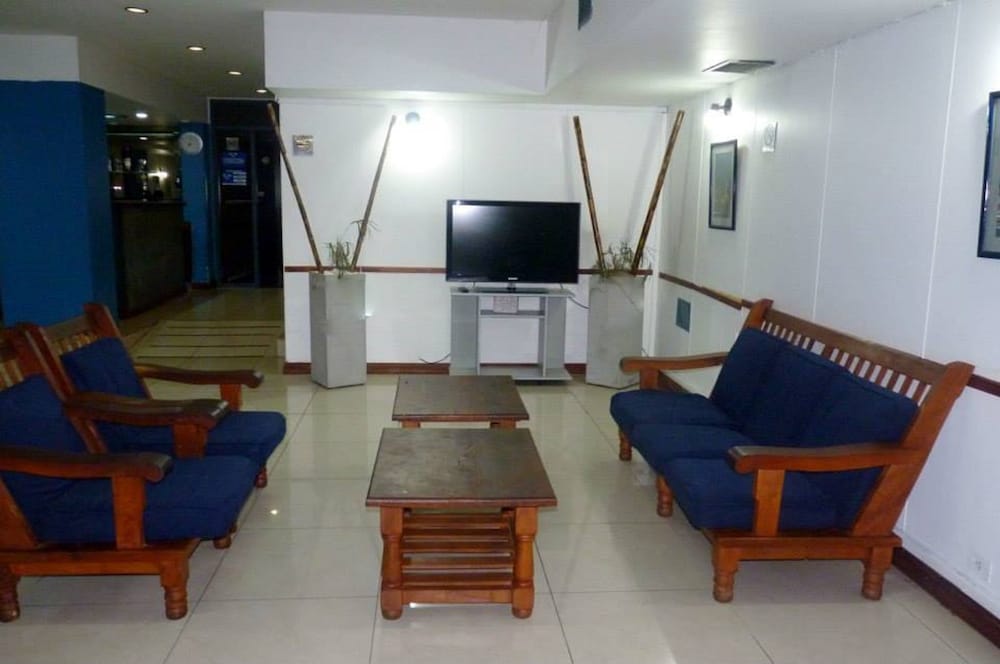 Hotel Adrazi 26/40