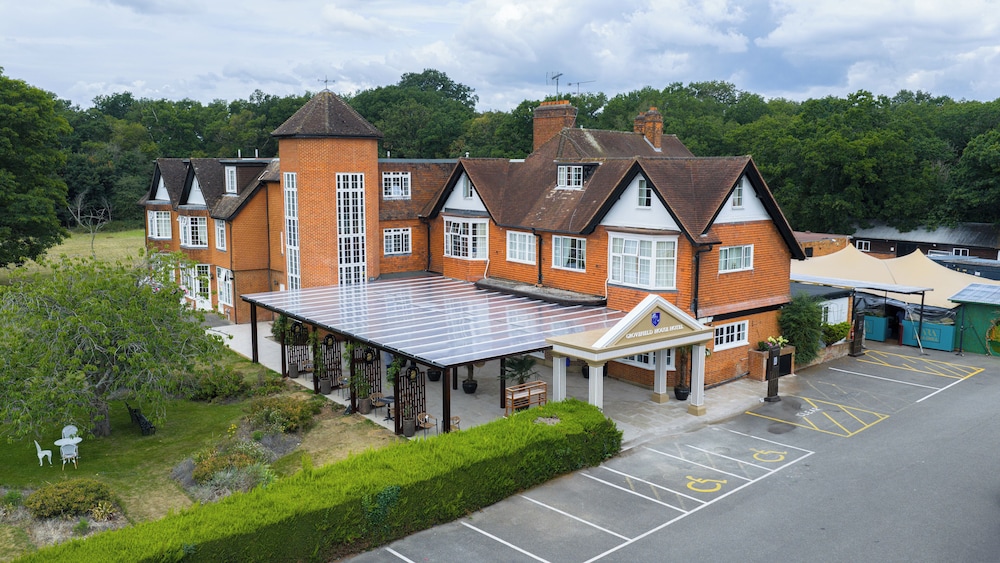Grovefield House Hotel 4/57