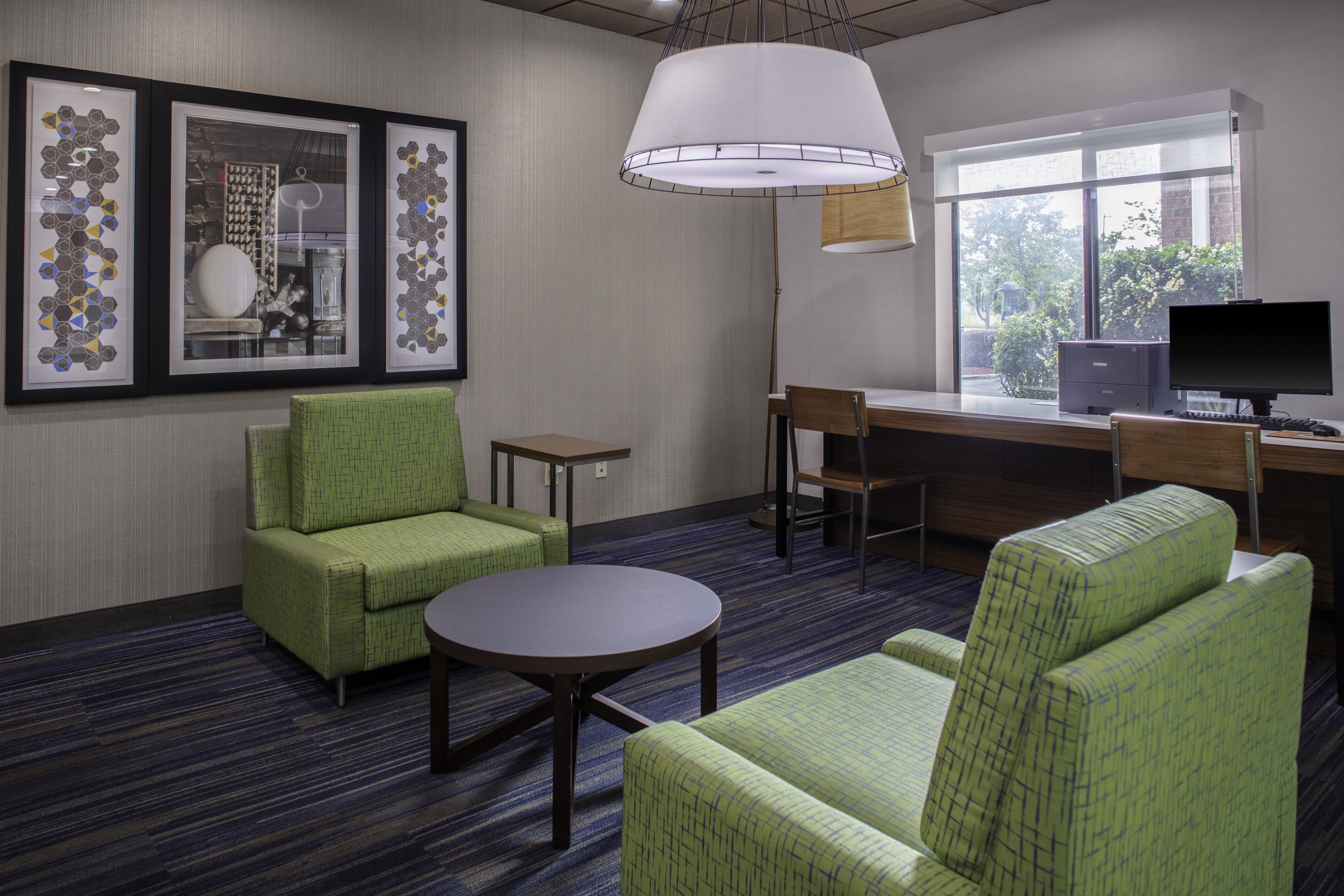 Holiday Inn Express Suites Roanoke Rapids Se 43/72
