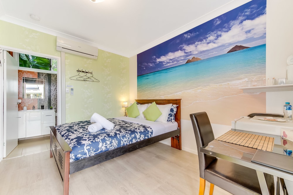 Coral Inn Yeppoon 13/67
