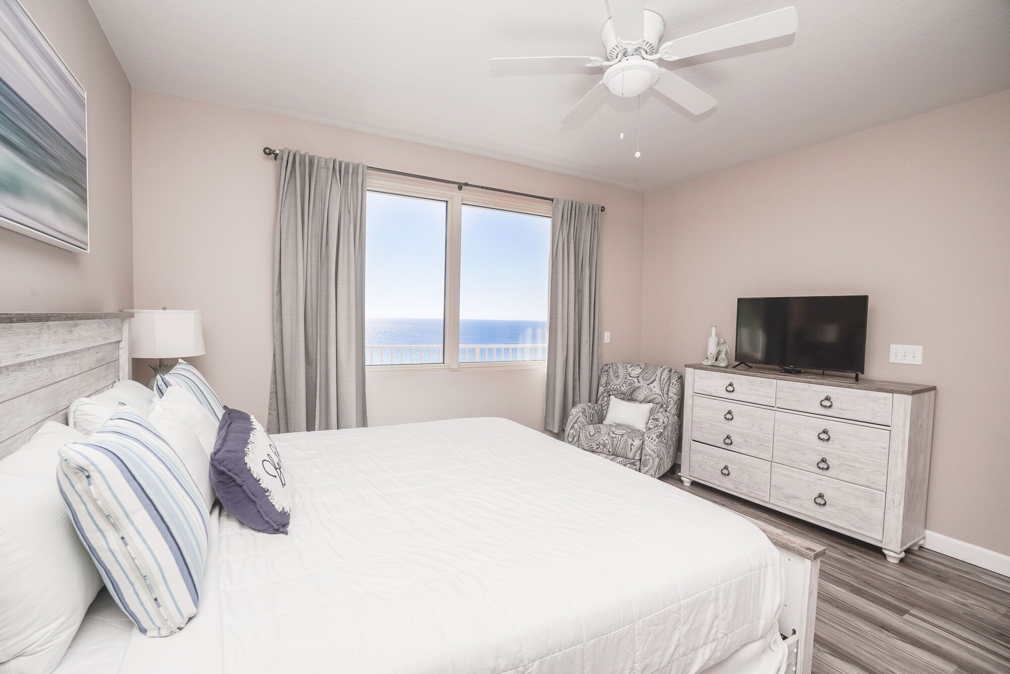 1 BEDROOM, CONDO, OCEAN VIEW
