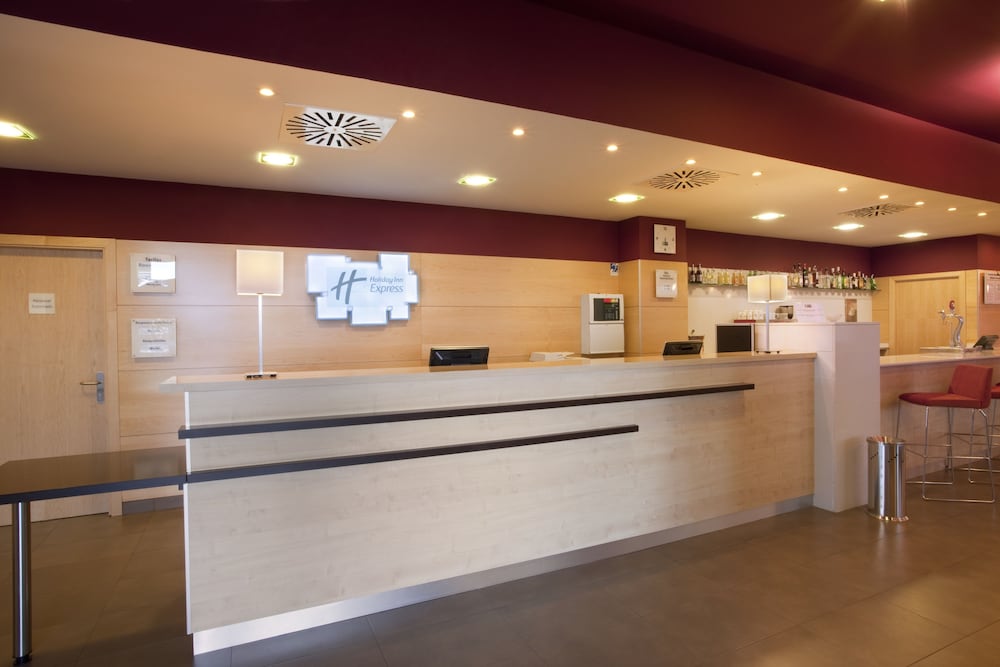 Holiday Inn Express Getafe 11/50