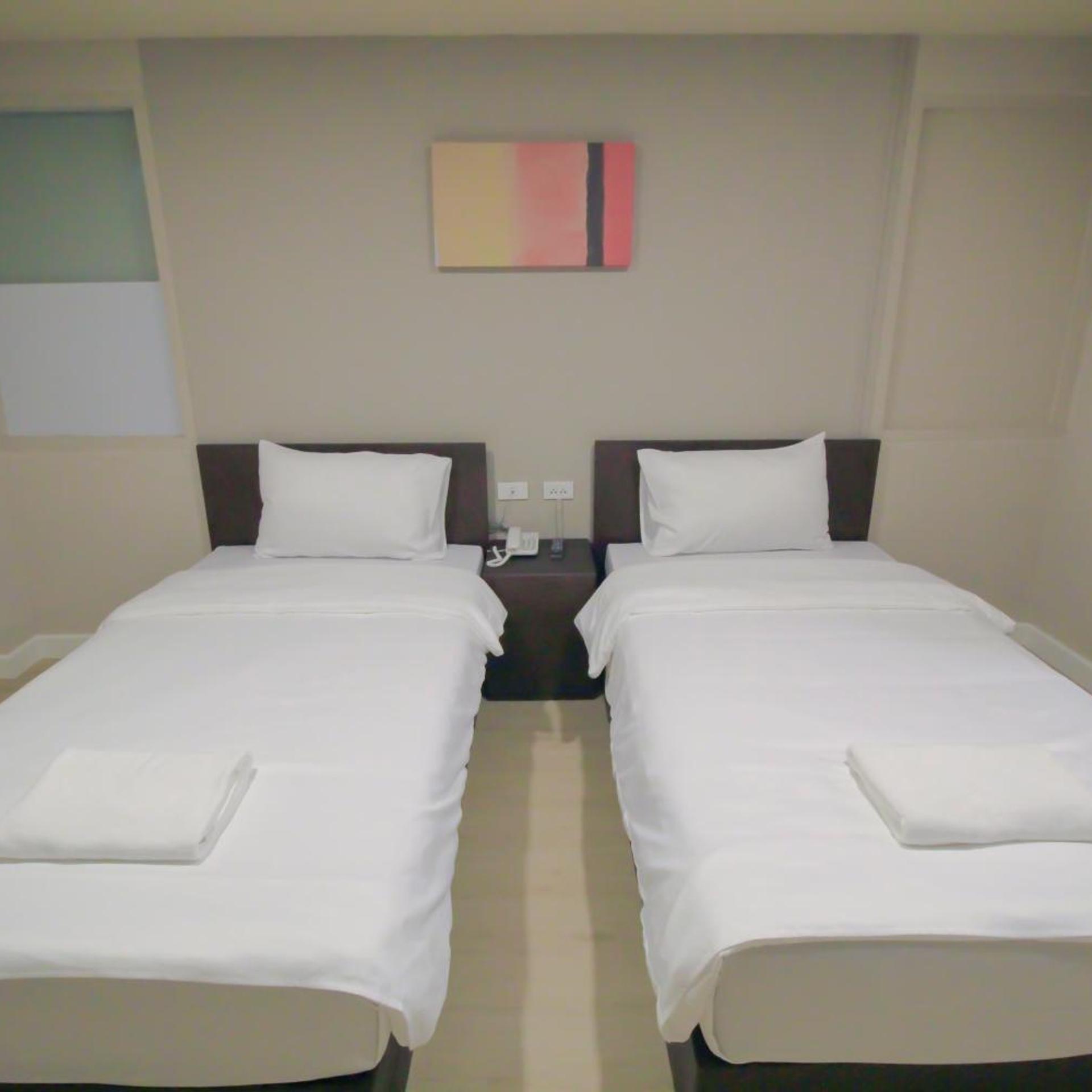 The Sea Bangsaen Hotel 30/48