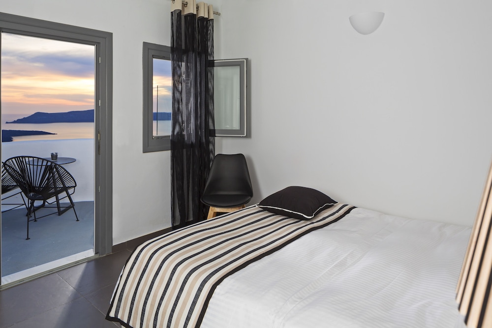 Aroma Suites 5/65