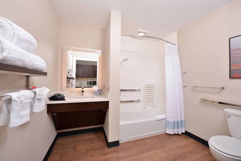 Towneplace Suites By Marriott Ontario Chino Hills 16/45