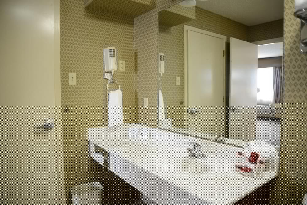 Ramada By Wyndham Del Rio 13/38