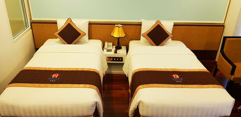 Huong Sen Annex Hotel 30/68
