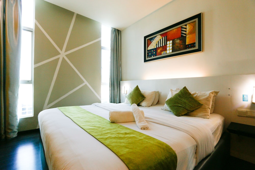 Swing & Pillows at Golden Roof Hotel Ampang, Ipoh 29/62