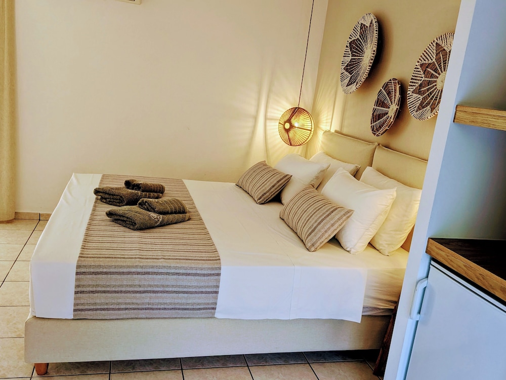 COMFORT, DOUBLE BED