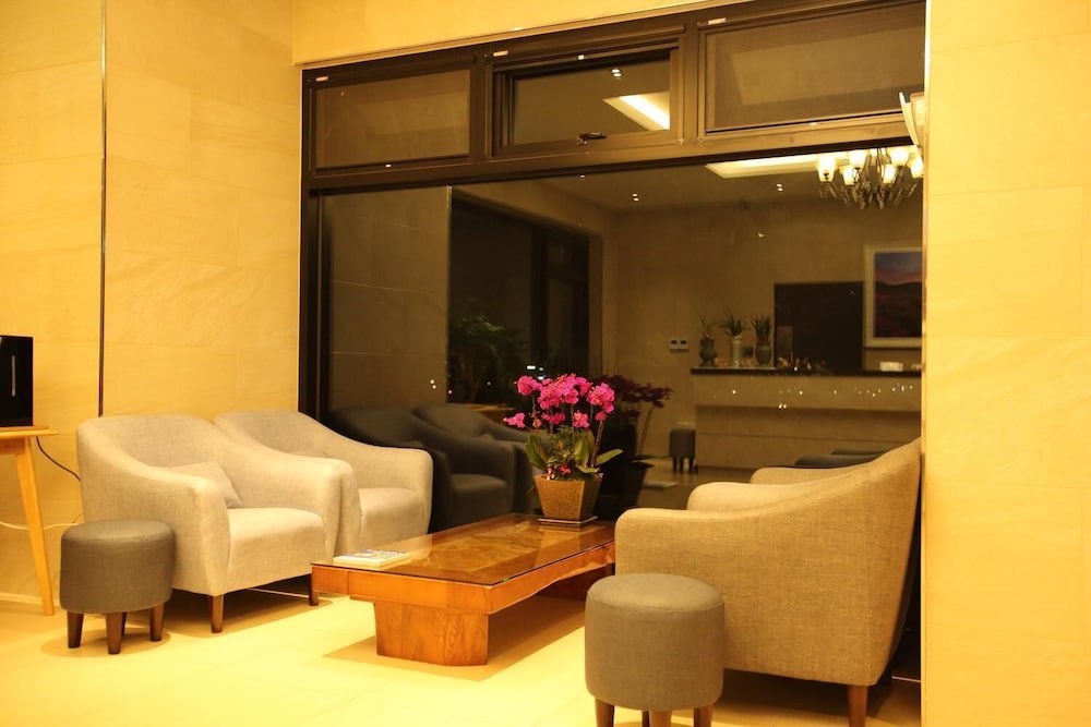 Suave Hotel 21/30
