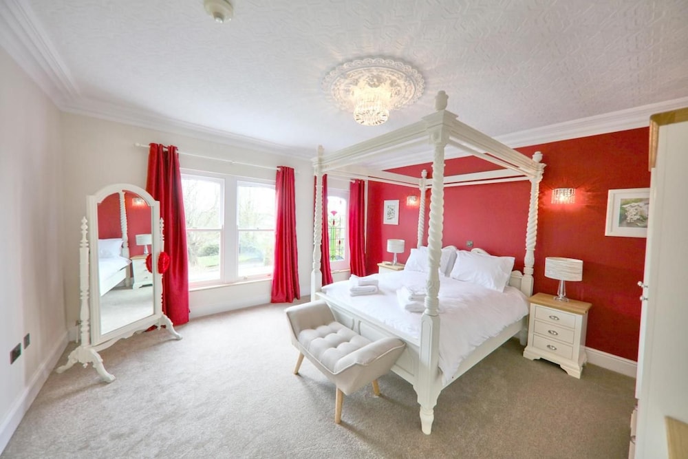 Llwyn Hall Country House 10/33