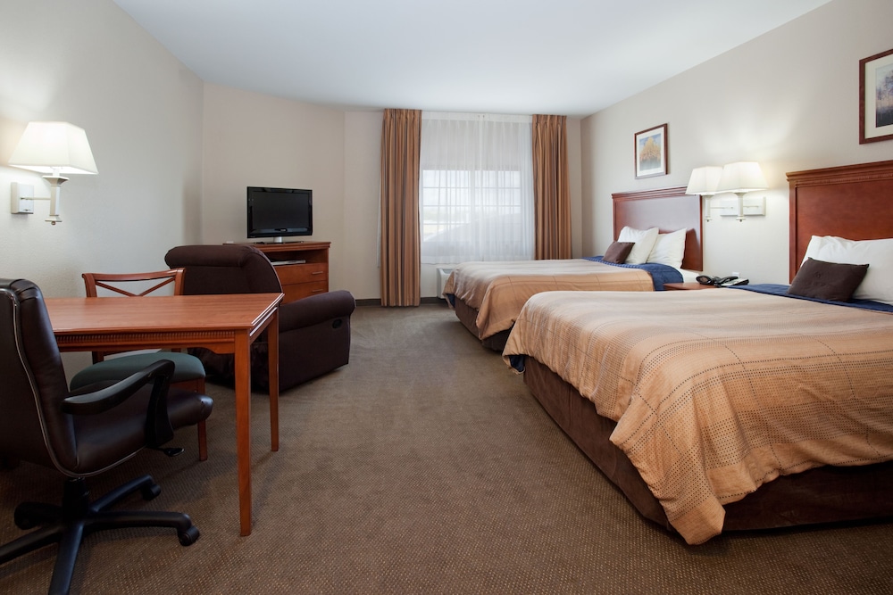 Western Slope Suites 32/59