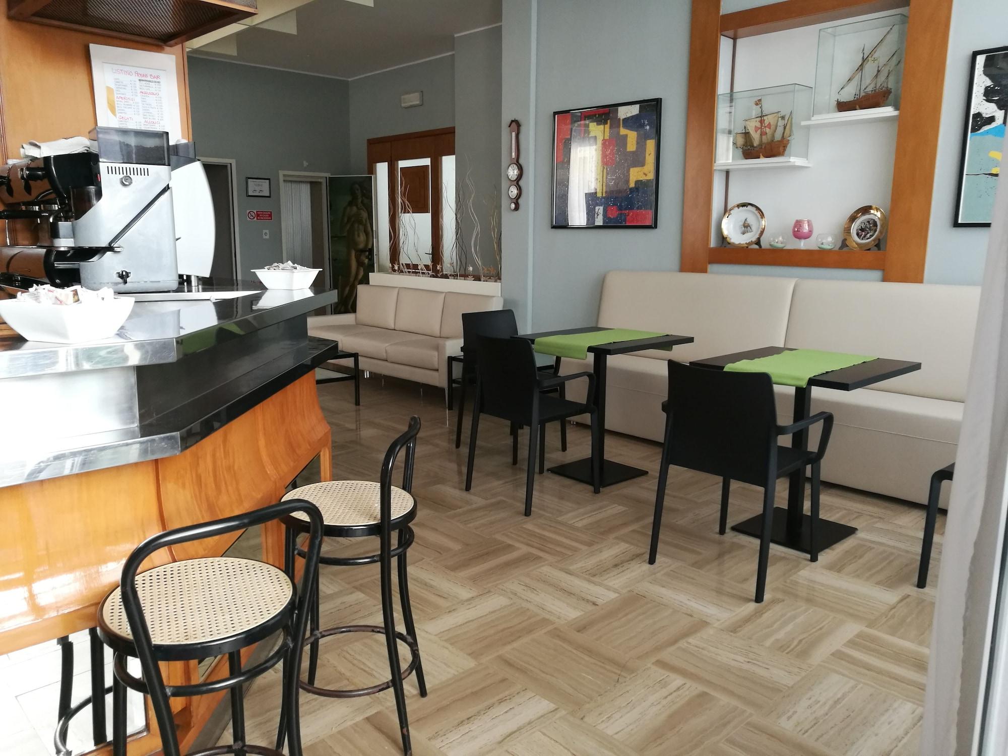 Hotel Milena 23/32
