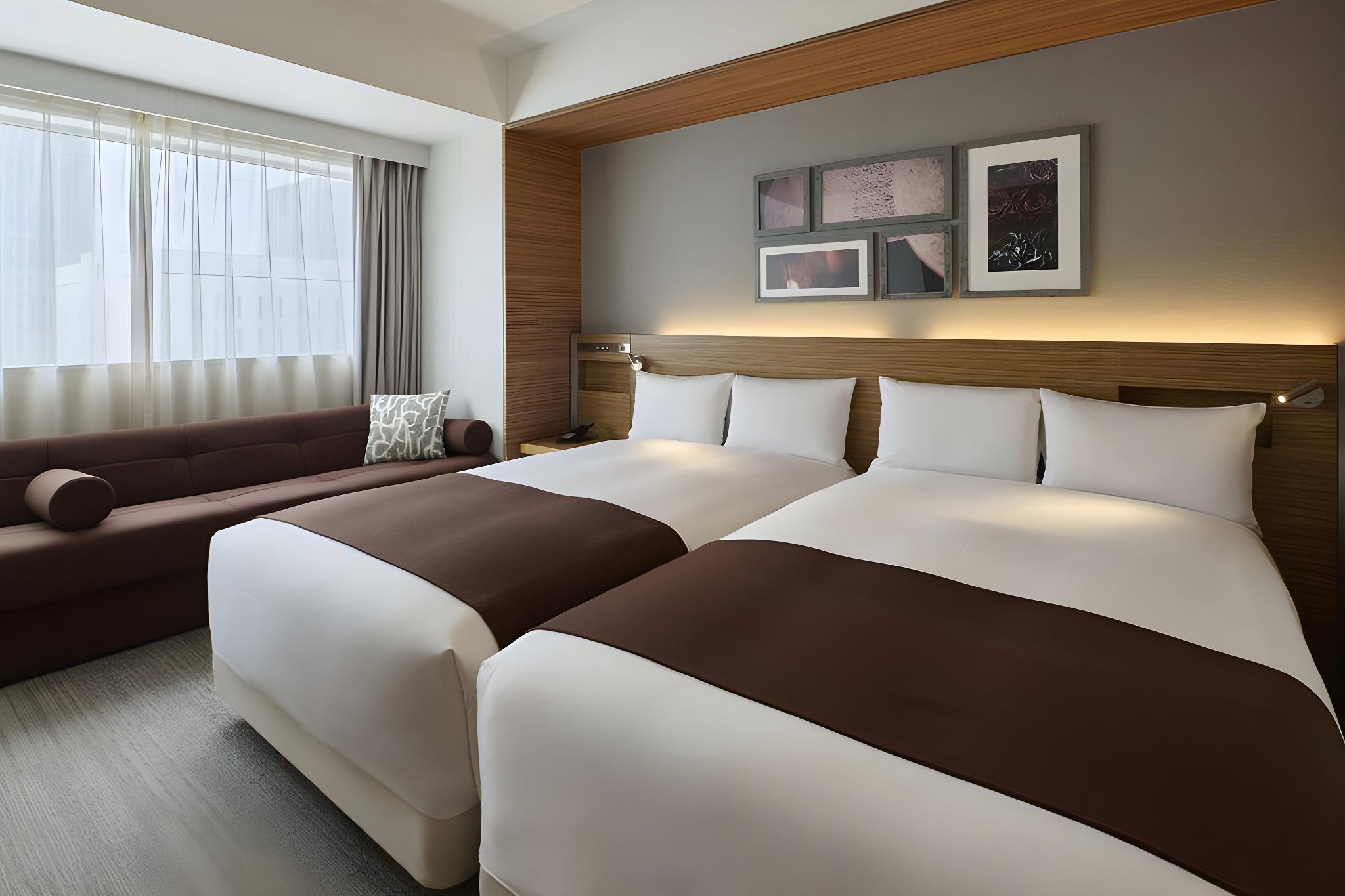 Semi Room, Suite, 2 Semi Double Beds, Cross Floor