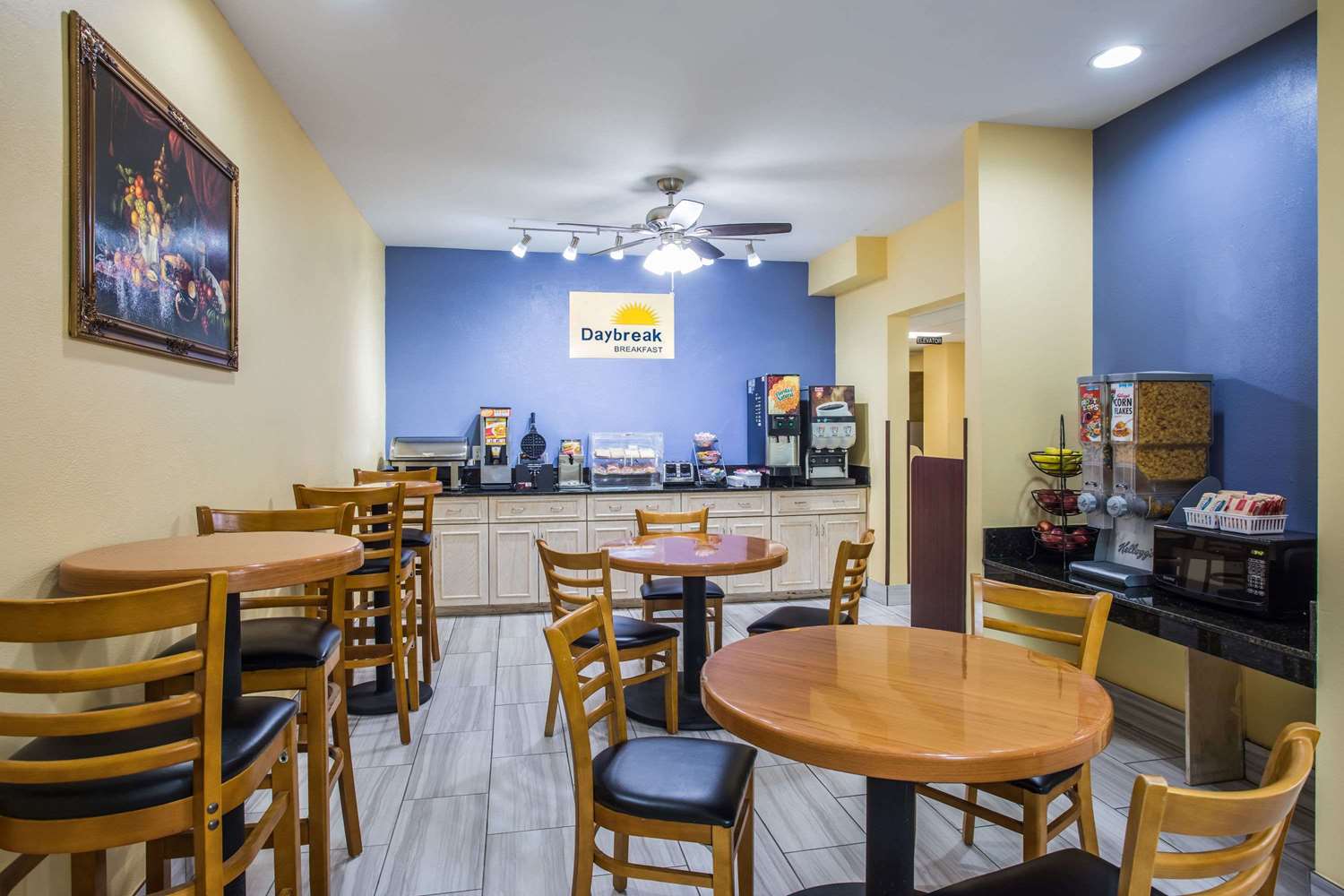 Days Inn & Suites By Wyndham Augusta Near Fort Gordon 6/12