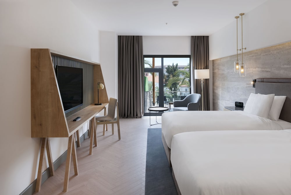 DoubleTree by Hilton Antalya-Kemer All-Inclusive Resort 30/73