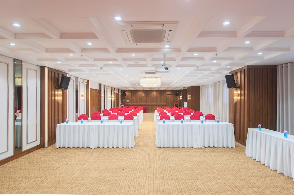 ASTON Nha Trang City Hotel 46/55