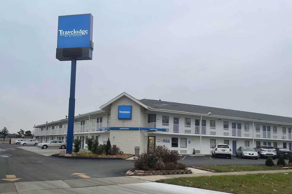 Travelodge by Wyndham Madison Heights MI 5/41