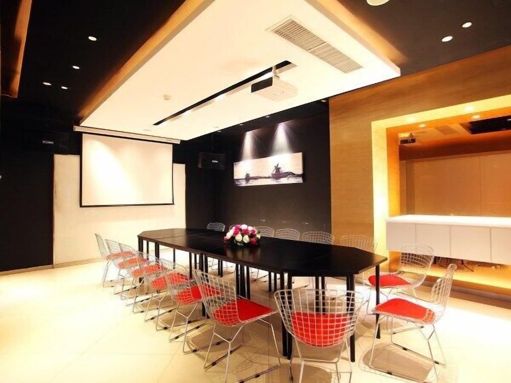 Jinjiang Inn Haikou Jinlong Road Branch 34/37
