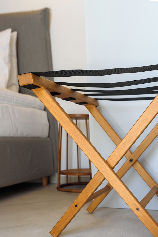 Castle Mansions 23/50