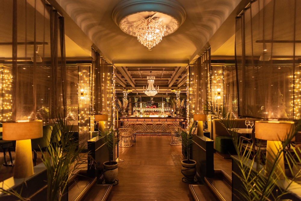 Hotel Hasselbacken 32/41