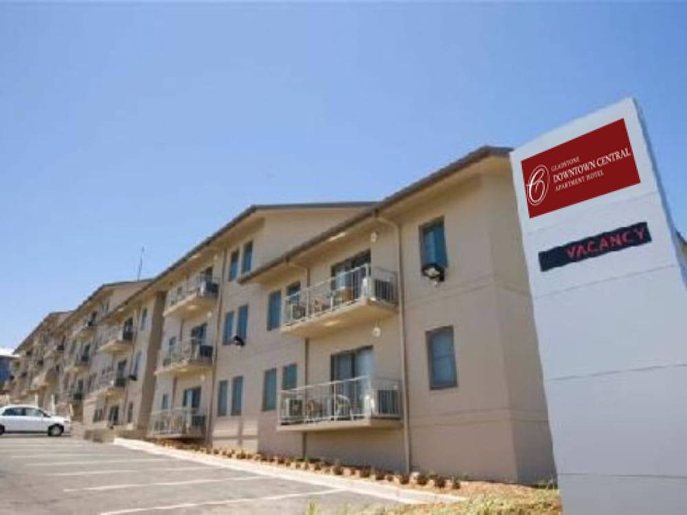 Gladstone Downtown Central Apartment Hotel 3/48