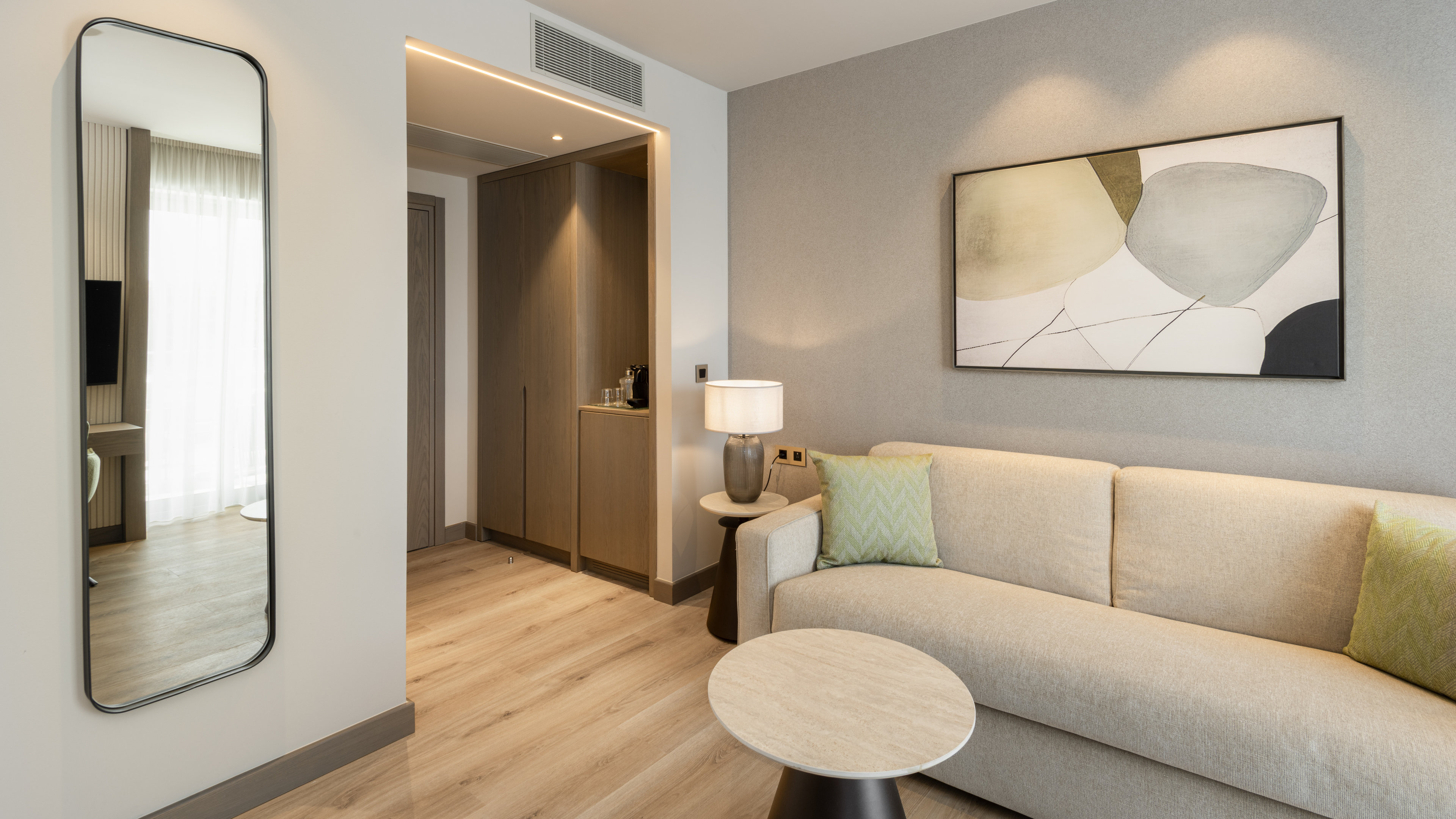 Holiday Inn Thessaloniki 43/72
