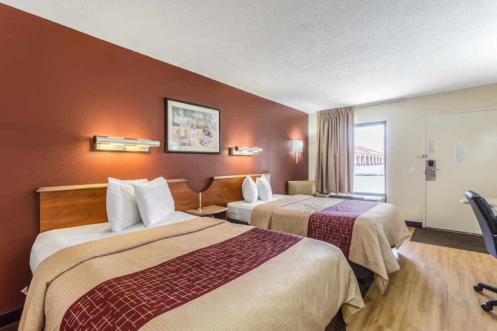 Red Roof Inn Bowling Green 26/51
