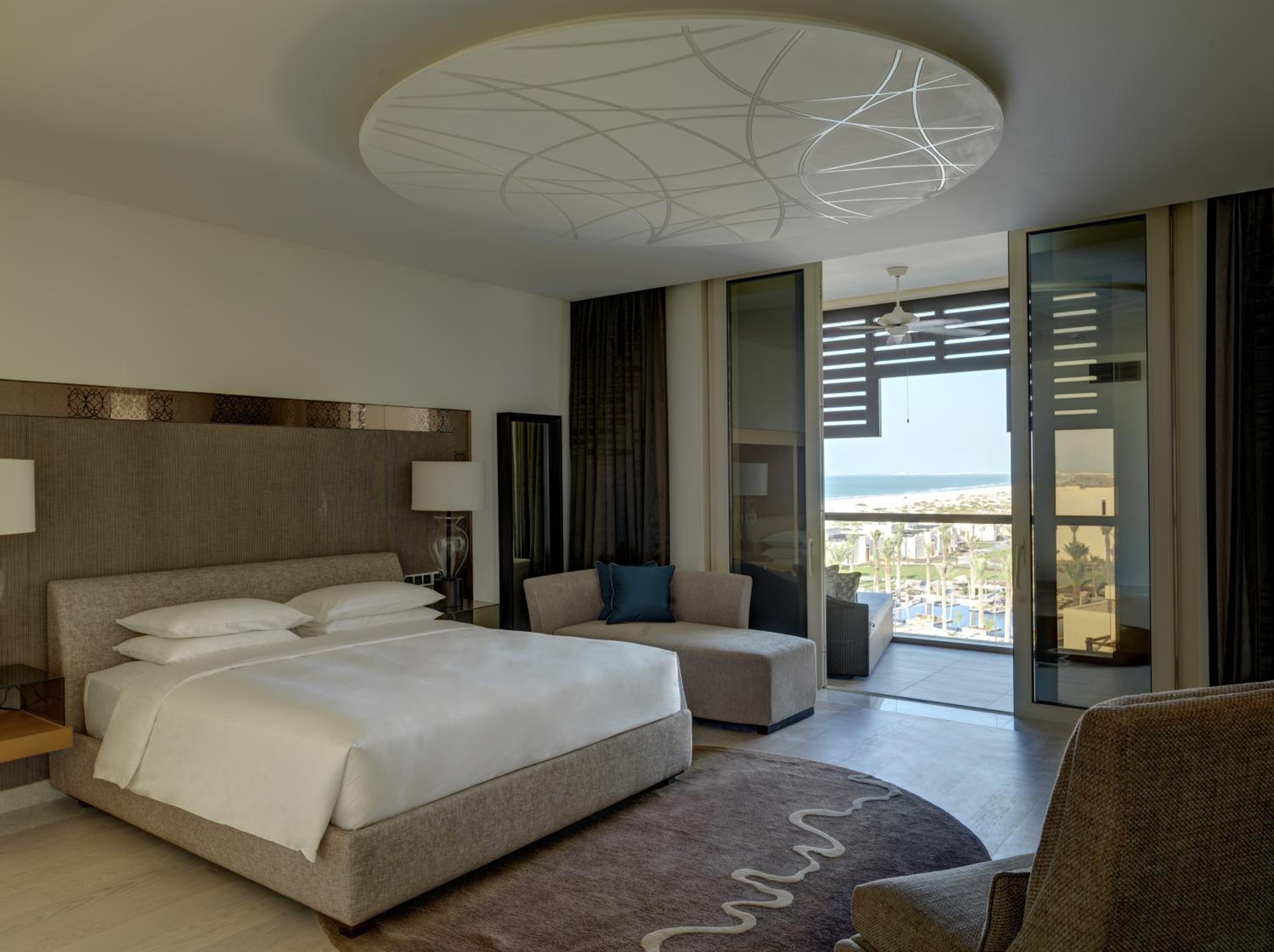 Suite, King Bed, Ocean View