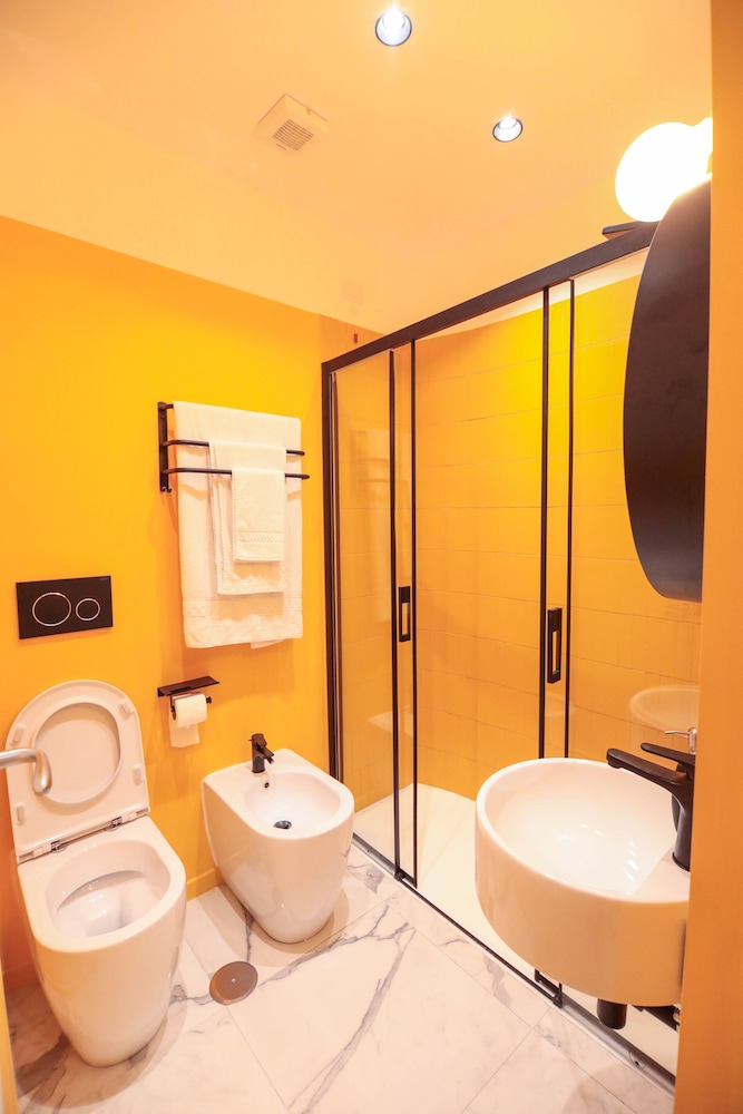 O.Effe. Global Suites at Vatican 49/50
