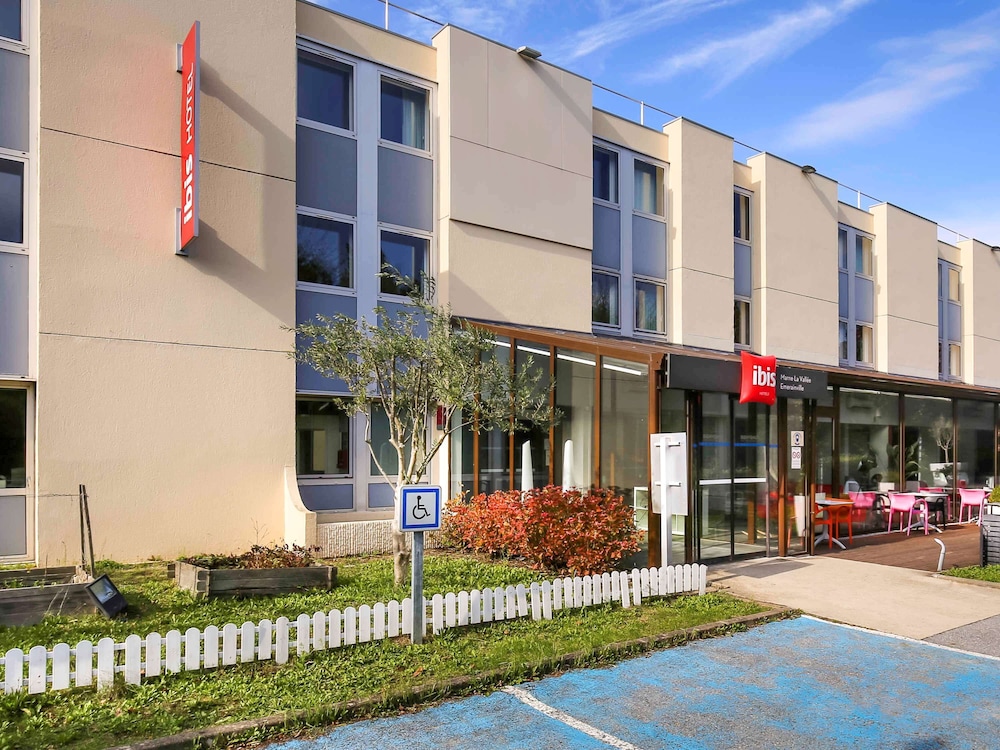 Ibis Marne La Vallee Emerainville 40/46
