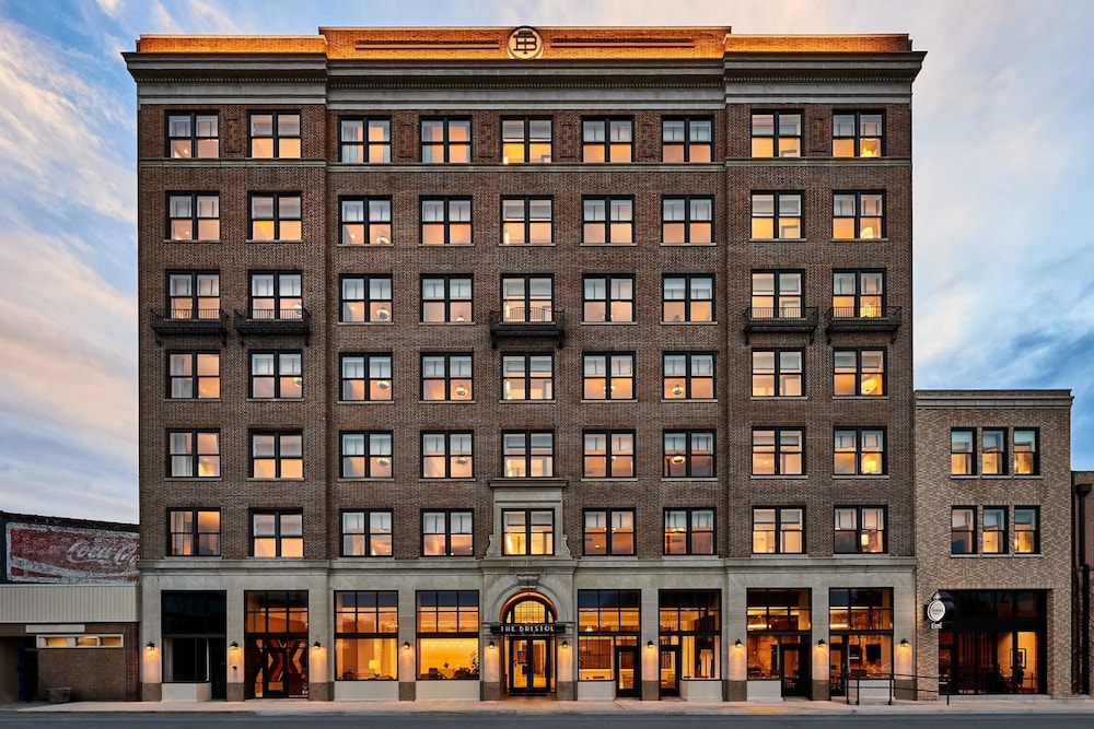 The Bristol Hotel 2/57