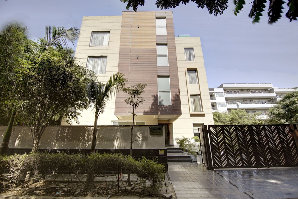 Saltstayz Corporate Suites – Golf Course Road 44/50