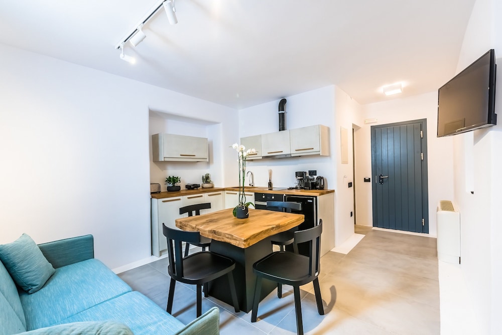 Portes Mykonos Suites And Villas 49/77