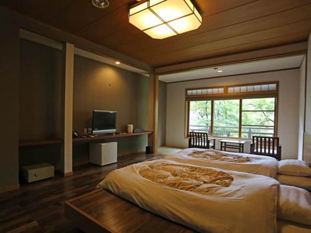 Kusatsu Hotel 43/61
