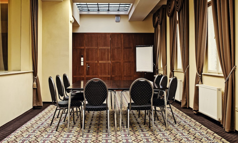 Grandezza Hotel Luxury Palace 54/66