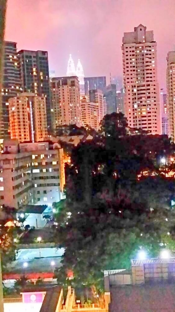 Platinum Suites AT Swiss Garden 38/45